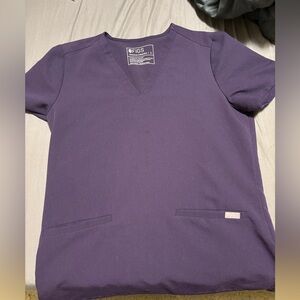 Figs - Purple Jam Scrub Top Three Pockets